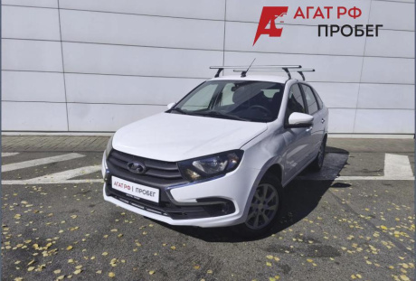 LADA Granta лифтбек 2024 года с пробегом 122 000 км