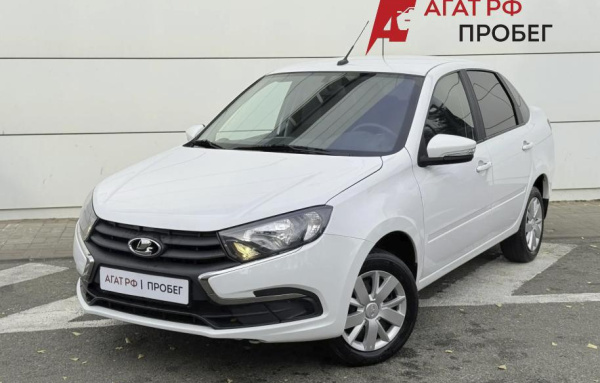 LADA Granta седан 2023 года с пробегом 41 326 км, фото 1