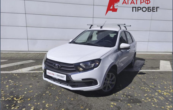 LADA Granta лифтбек 2024 года с пробегом 122 000 км, фото 1