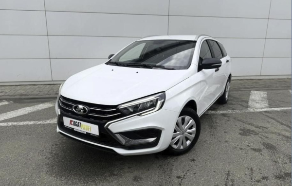 LADA Vesta SW 2023 года с пробегом 55 700 км, фото 1