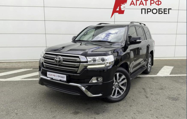 Toyota Land Cruiser 200 2016 года с пробегом 122 630 км, фото 1