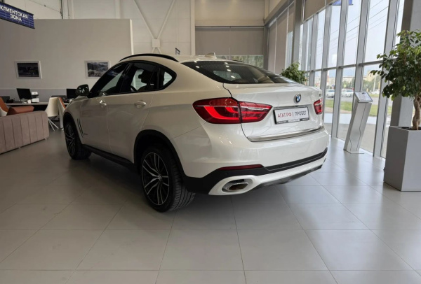 BMW X6 2018 года с пробегом 172 460 км, фото 7
