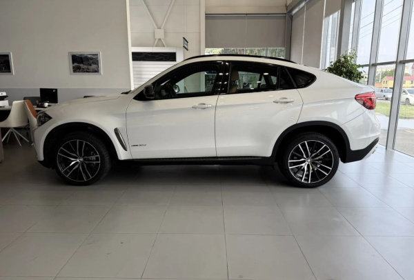 BMW X6 2018 года с пробегом 172 460 км, фото 8